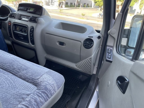 Imagem 5 de 10 de Master 2.5 Dci Minibus L3h2 16 Lugares 16v Diesel 3p Manual