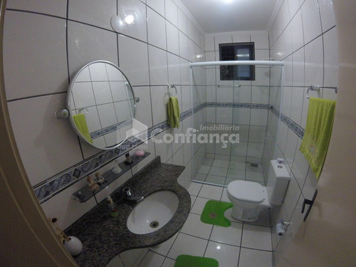 Imagem 13 de 18 de Casa Duplex + 01 Apartamento No Bairro São Gerardo Em Fortaleza/ce - 463