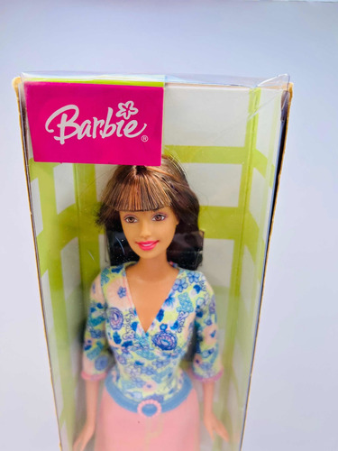 Barbie Hip 2003 (Usado)