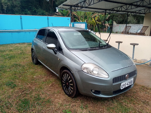 Imagem 1 de 10 de Fiat Punto 2010 1.4 Elx Flex 5p
