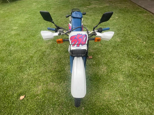 Imagen 5 de 6 de Suzuki Dr 350