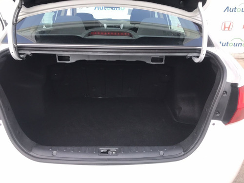 Imagen 8 de 15 de Jac J4 T/m 2021