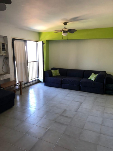 Imagen 4 de 14 de Cómodo Apartamento En Venta