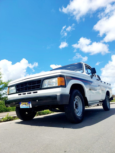 Chevrolet D-20 Custom S