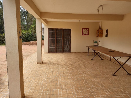 Imagem 17 de 30 de Linda Chácara Com 5 Dormitórios, Piscina, Área Gourmet, Córrego, Pomar, À Venda, 2230 M² Por R$ 500.000 - Rural - Socorro/sp - Ch1042