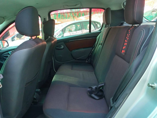 Imagem 12 de 12 de Renault Sandero 1.6 Stepway 16v Flex 4p Manual