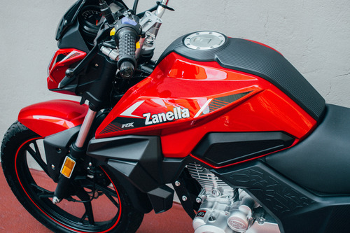 Zanella Rx Naked 125