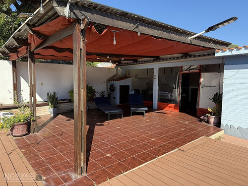 Casa 2 Dormitorios+piscina Climatizada+apto En Balneario Santa Ana