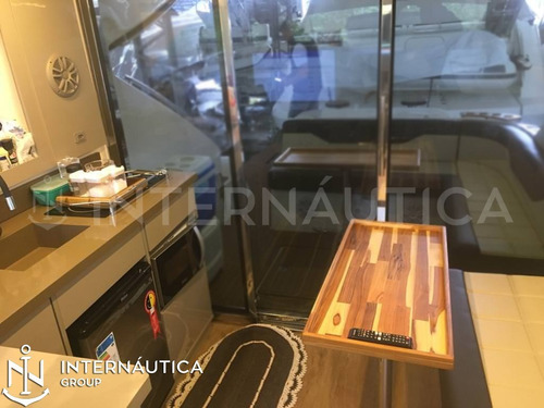Imagem 8 de 15 de Solara 40 Ht 2020 Phantom Schaefer Focker Solara Trit