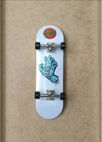 Fingerboard Skate Dedo Shape Madeira Profissional Graffiti em Promoção na  Americanas