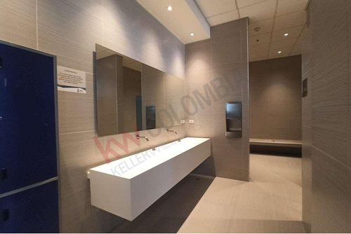 Imagen 8 de 14 de Oficina En Venta Norte De Bogotá , Torre Krystal Edificio Empresarial North Point-8601