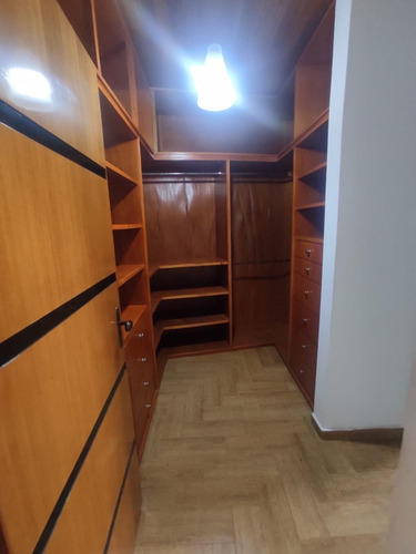 Imagen 11 de 16 de Vendo Resindencia En Encarnacion 185.000 Dolares