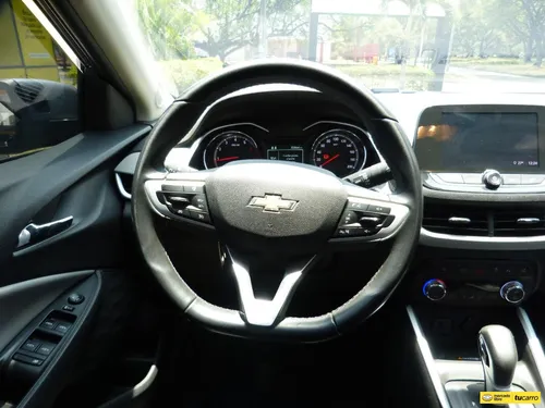 Chevrolet Onix 1.0 Premium