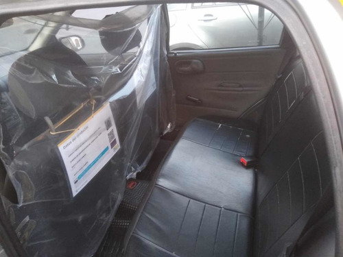 Corsa Clasic 2014 Taxi