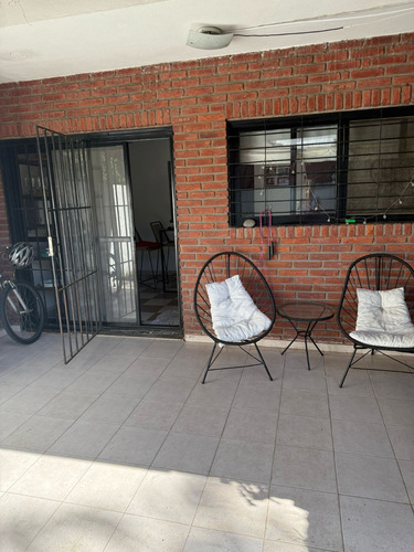 Duplex 5 Amb., Jardin, Cochera 2 Autos. Dueño Directo. Sin Comisión Lote 5.00x26.00