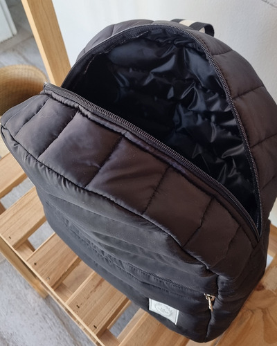 Mochila Grande Puffer Negra Negro Liso