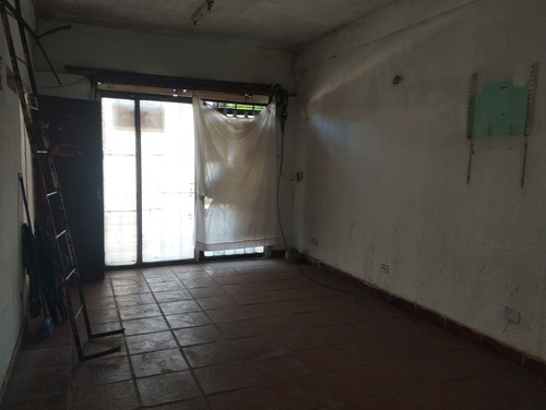 Venta Locales Y Edificación Presidente Derqui Pilar