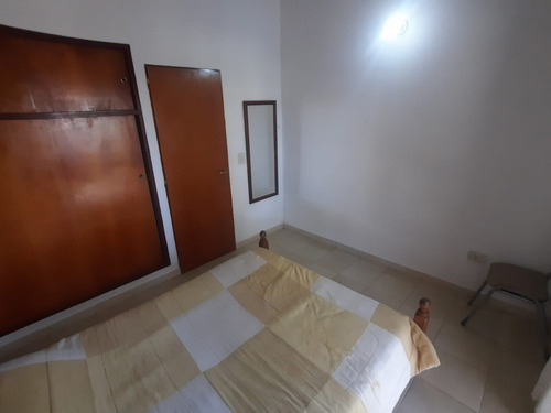 Triplex Amplio Y En Impecable Estado A La Venta Sin Expensas