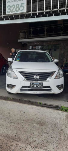 Imagen 3 de 11 de Nissan Versa 2015 1.6 Advance Mt C/gnc