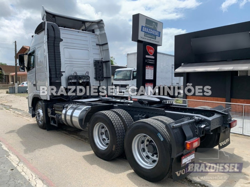 Imagem 3 de 8 de Volvo Fh 460 Globetrotter 2014 6x2 Único Dono