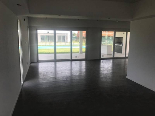 Casa A Estrenar Obra Finalizada!
