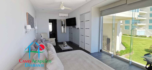 Imagen 28 de 30 de Cad Ocean Front 202. Terraza En Esquina Con Vista Frontal Al Mar
