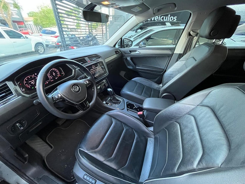 Volkswagen Tiguan Allspace 1.4 Comfortline 250 Tsi Flex 5p