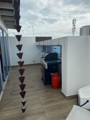 For Sale Penhouse En El Cacique Vacio De 4 Habitaciones Y Terraza 5to Piso Sin Ascensor Recibo Vehiculo 500mil Pesos