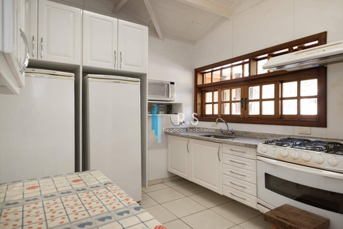 Casa Com 5 Dormitórios À Venda, 300 M² Por R$ 1.100.000,00 - Abernéssia - Campos Do Jordão/sp - Ca0532