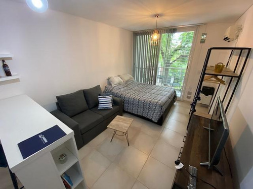Imagen 1 de 6 de Departamento - Pichincha