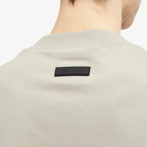 Remera Fear Of God Essentials