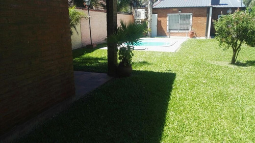 Imagen 13 de 13 de Casa-quinta Con Amplio Parque