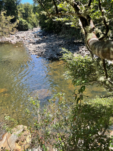 Preciosa Parcela Con Borde Río Y Vista Al Volcán Calbuco