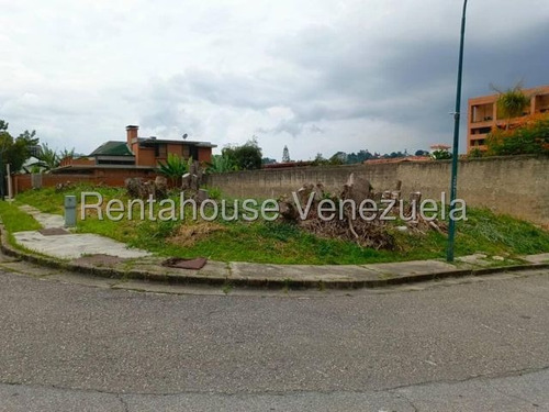 Ana Torres. Terreno En Venta 258843 En Sorocaima