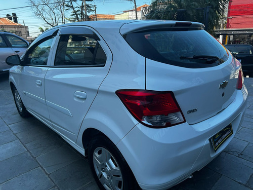 Chevrolet Onix 1.0 Joy 5p