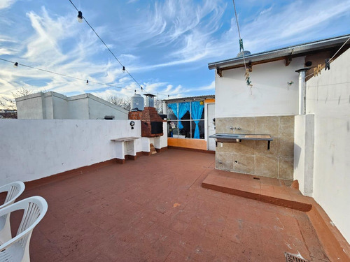 Ph En Saavedra Con Terraza Propia Primer Piso Por Escalera