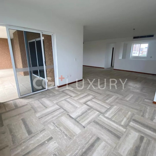 Cgi+ Luxury Lecheria, Vende Apartamento En Conjunto Residencial Puerto Mares