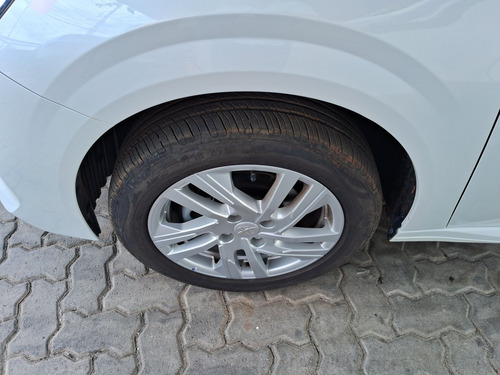 Peugeot 208 1.6 16V FLEX ACTIVE AT6
