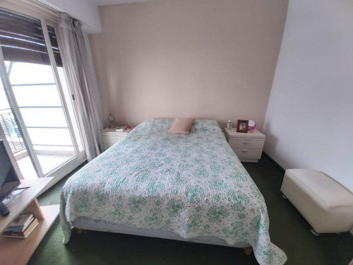 Departamento 4 Ambientes Venta Flores Balcon
