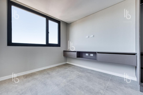 Oportunidad En Construccion Con Cochera 2 Amb 60 M2