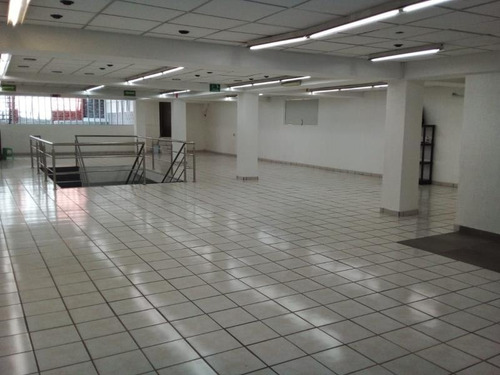 Imagen 6 de 12 de Local Comercial En Renta Centro