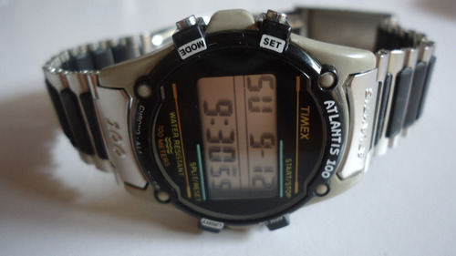 Relógio Timex Atlantis Water Resistant 100 Meters Lindo