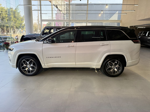Jeep Commander 1.3 Overland Fwd At