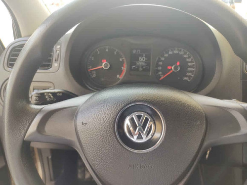 Imagen 14 de 15 de Volkswagen Vento 2018 Vento Comfortline