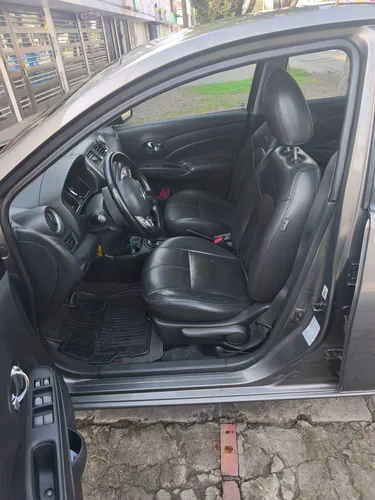 Nissan Versa 1.6 Advance