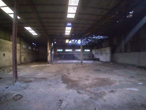 Imagen 4 de 8 de Galpon En Venta En José C Paz