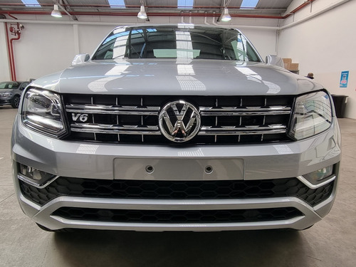 Imagen 3 de 25 de Volkswagen Amarok V6 Highline 258 Cv My22 0km Dcolores