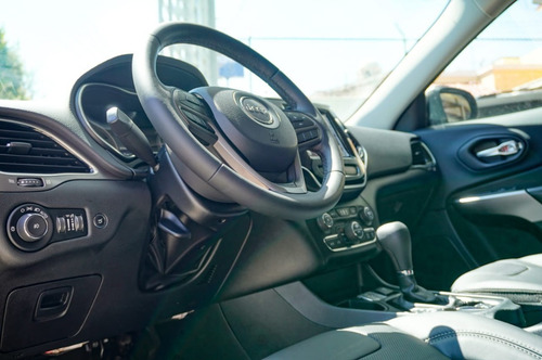 Imagen 9 de 15 de Jeep Cherokee Limited 2019 Credito O Cambio