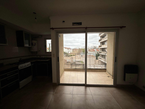Departamento De 2 Ambientes En Moron Dueño Directo