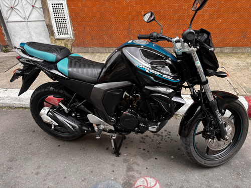 Moto Yamaha Fz 150 , Único Dueño Con Papeles Al Día